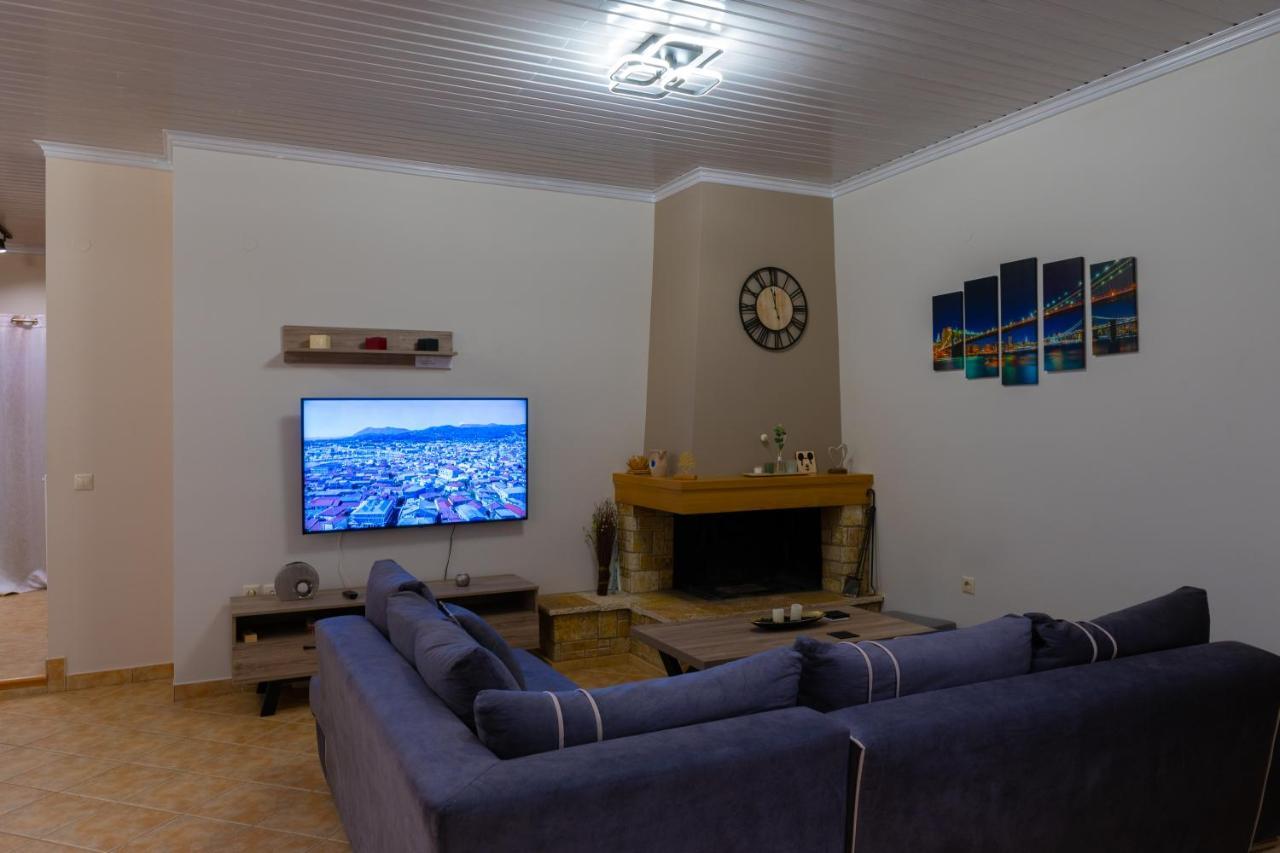 G.R Luxury Apartment Kalligoni المظهر الخارجي الصورة